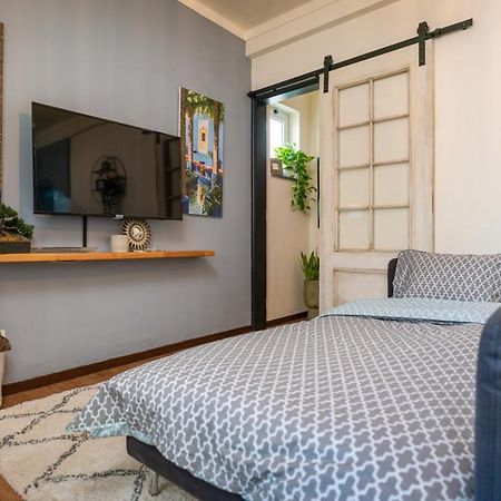 Arty Vintage Townhouse With Rooftop Shower & Sun Loungers Olhão Buitenkant foto