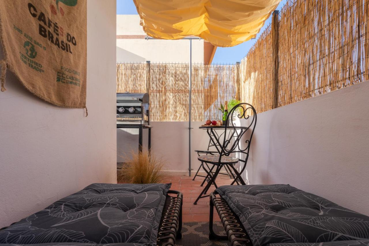 Arty Vintage Townhouse With Rooftop Shower & Sun Loungers Olhão Buitenkant foto
