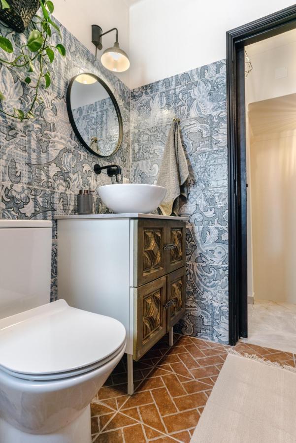Arty Vintage Townhouse With Rooftop Shower & Sun Loungers Olhão Buitenkant foto
